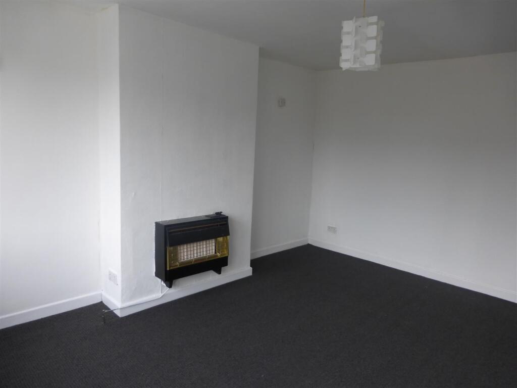 Main image of property: Tudor Road, Nuneaton