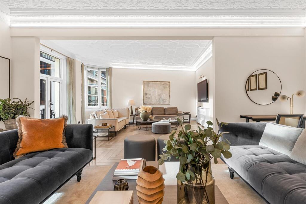 Main image of property: Wellington Court London