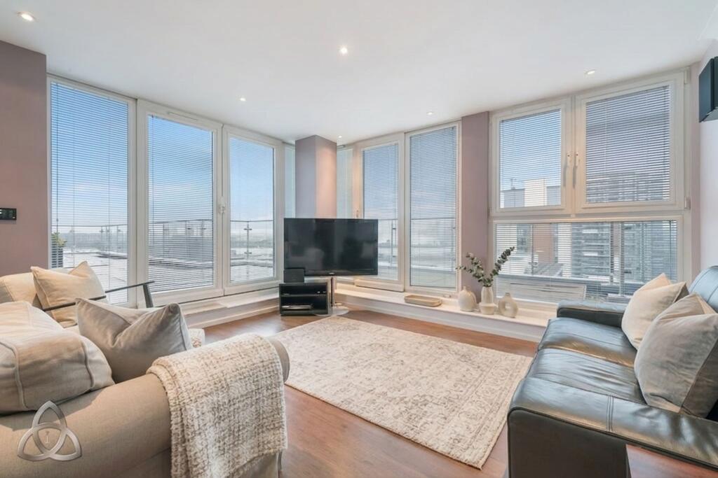 Main image of property: Western Gateway, The Oxygen, E16