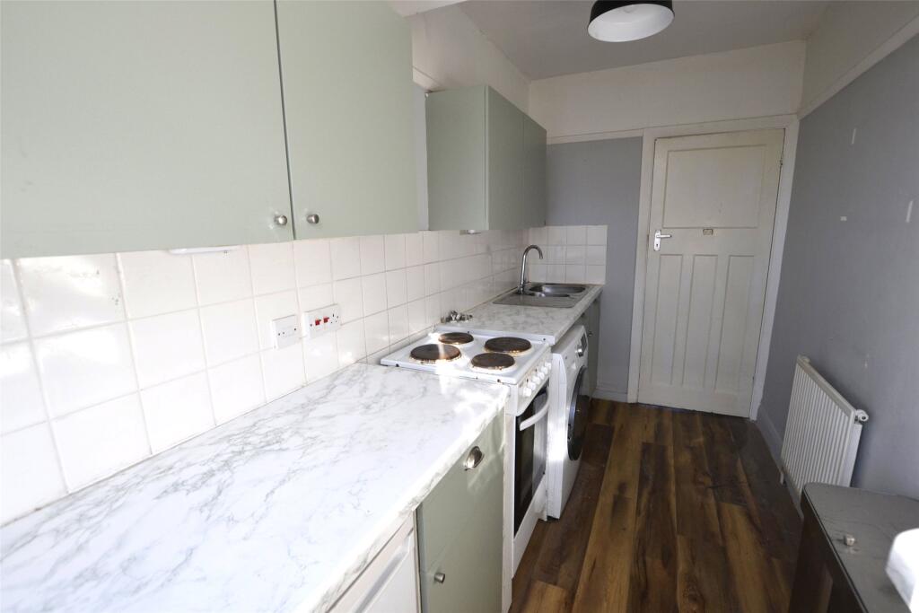Main image of property: The Parade, Beynon Road, Carshalton, SM5