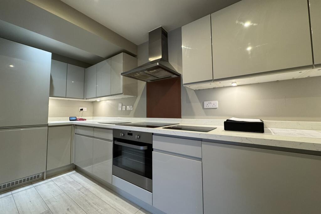 Main image of property: Victoria Avenue, Southend on Sea