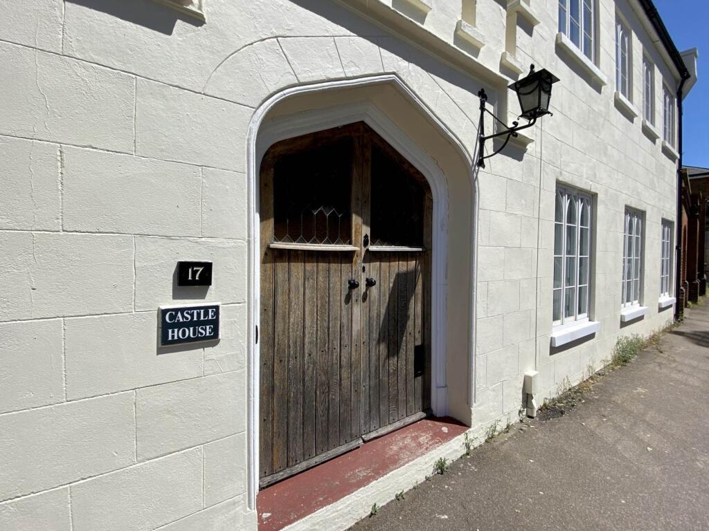 Main image of property: Castle House, 17 Castle Street, Hertford, Hertfordshire, SG14