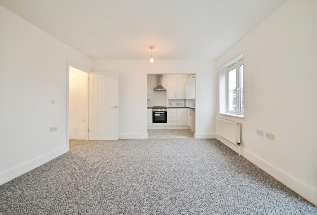 Main image of property: Romside Place, Romford, RM7 7EE