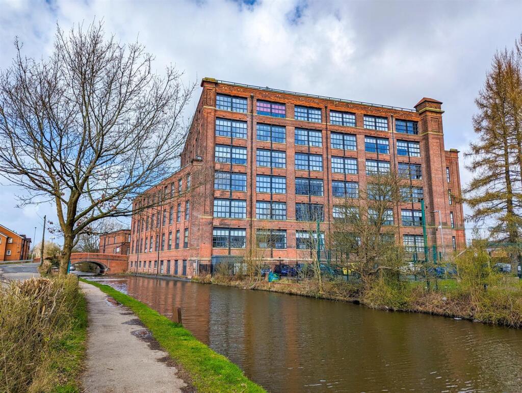 Main image of property: Mather Lane, Leigh