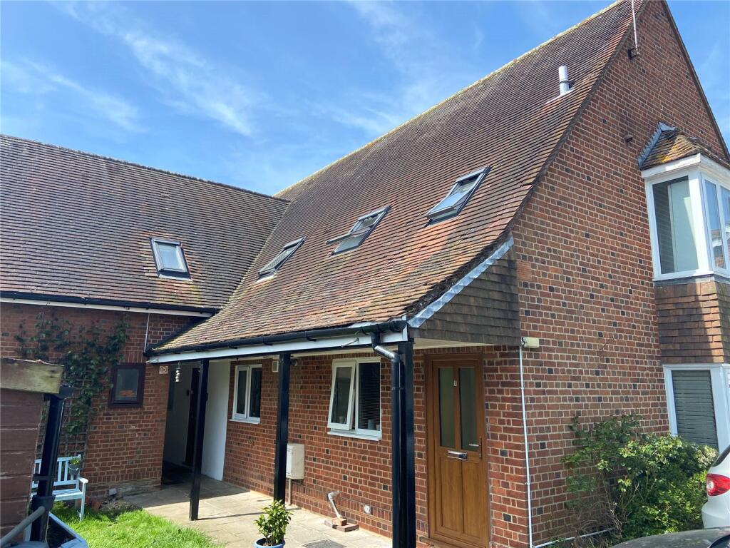 Main image of property: Hamble Lane, Hamble, Southampton, Hampshire, SO31