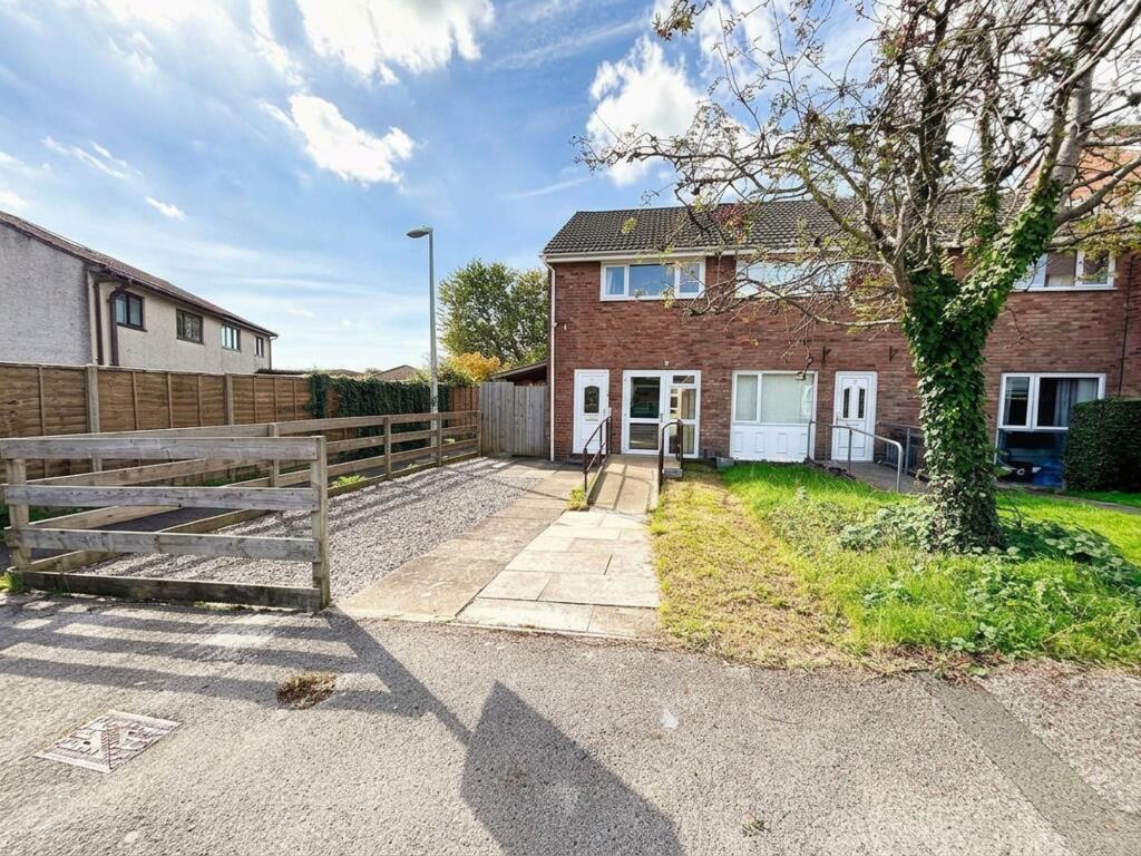 Main image of property: Cae Odin, Brackla, CF31