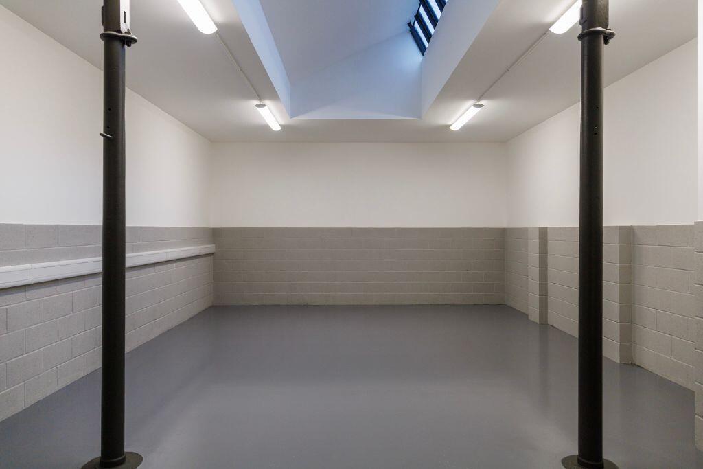 650 sqft 