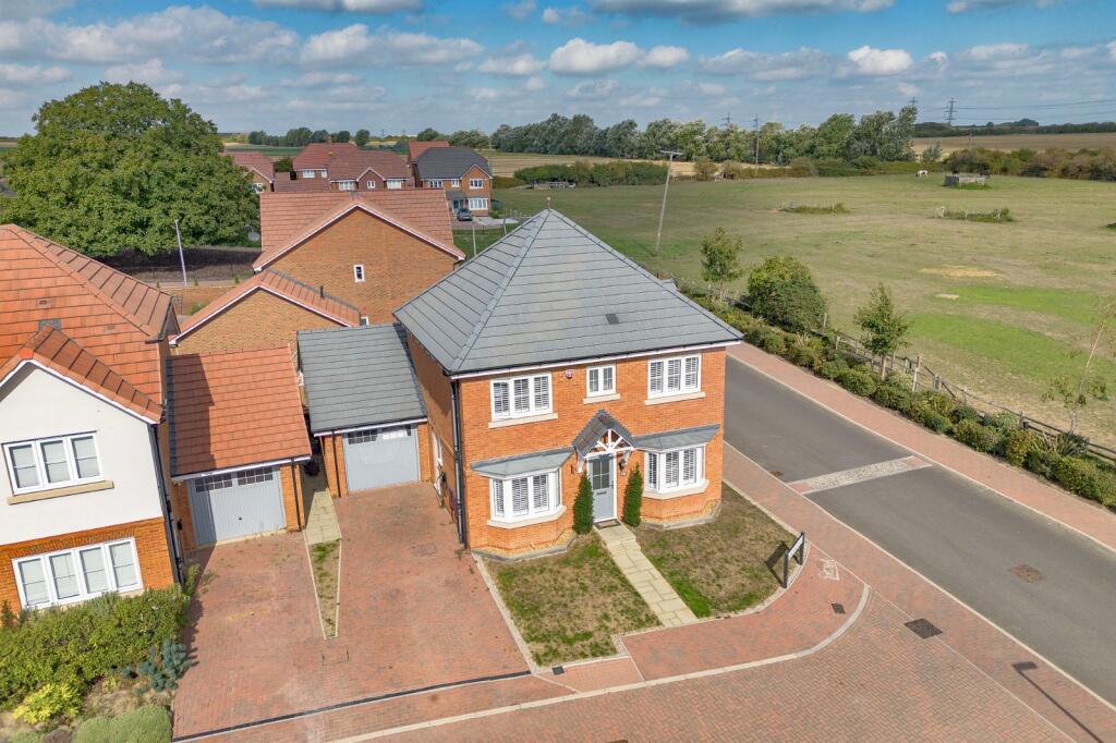 Main image of property: Walnut Tree Grove, Hoo, Rochester, Kent, ME3