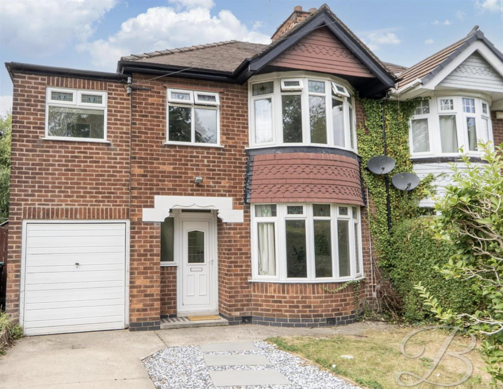 Main image of property: Leeming Lane North, Mansfield Woodhouse, Mansfield