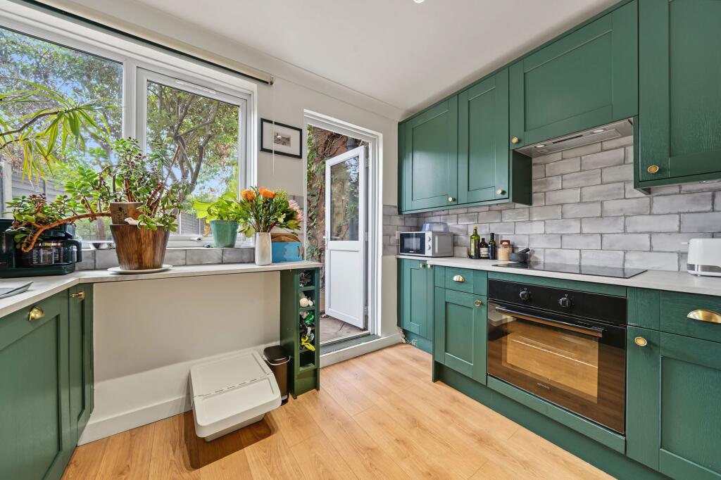 Main image of property: Dagmar Road, N4 4PB