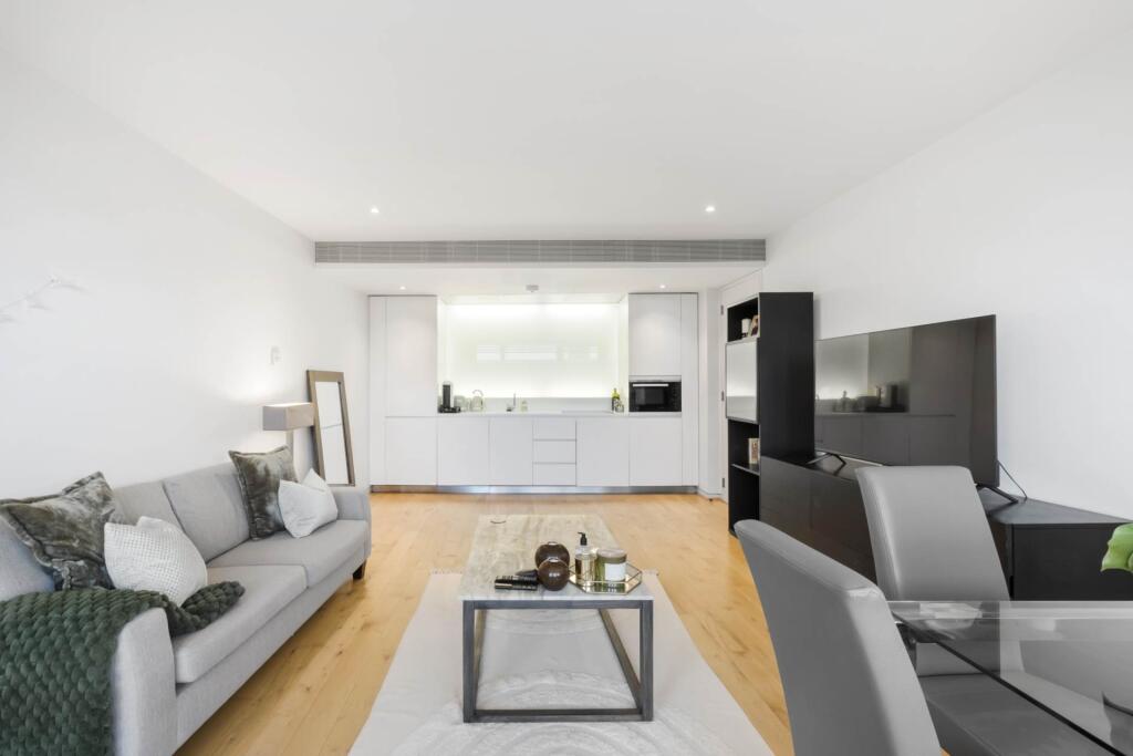 Main image of property: Albion Riverside, SW11