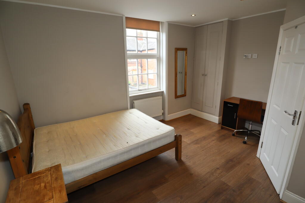 Main image of property: Lindum Road, Lincoln, LN2