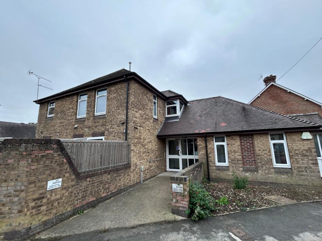 Main image of property: Gulliver Court, Parkway, Cottingham, East Yorkshire, HU16