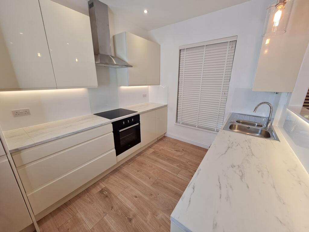 Main image of property: Guildford Street, Luton