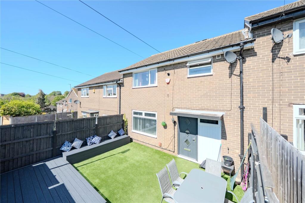 Main image of property: Gamble Hill Chase, Leeds