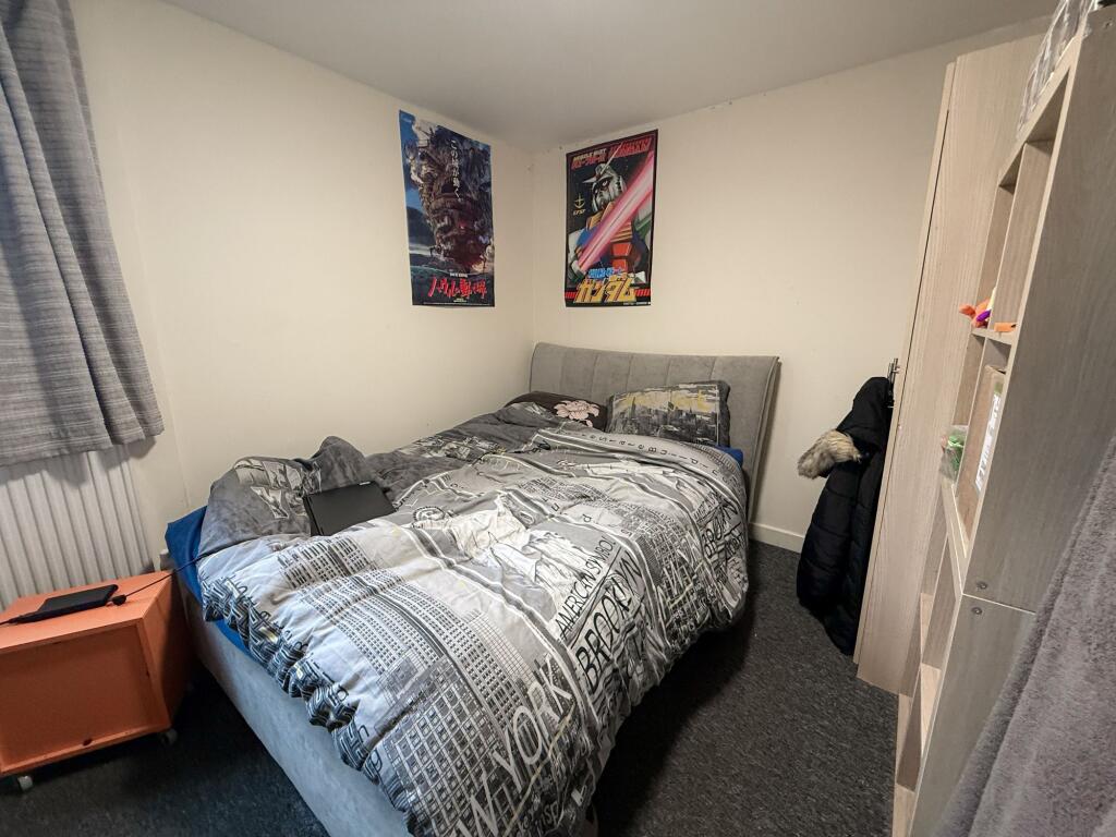 Main image of property: Room 6, London Road, Reading, RG1