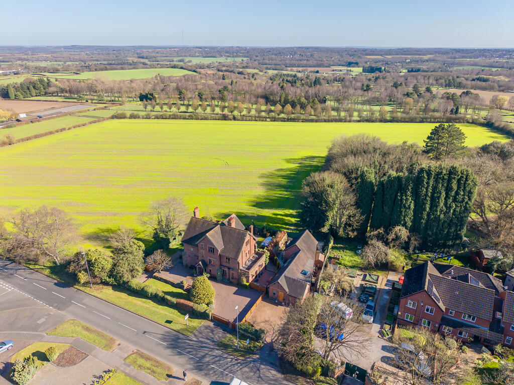 Main image of property: Stonnall Road, Aldridge