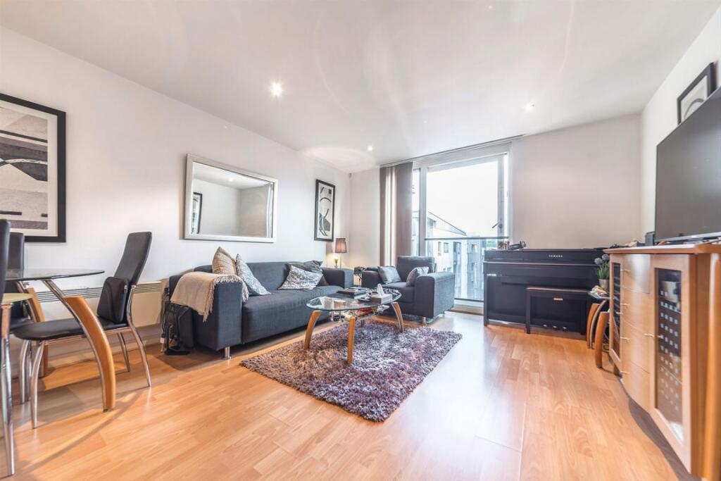 Main image of property: Brewhouse Yard, Old Street