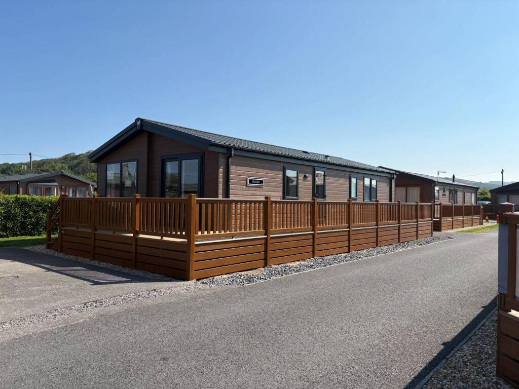 Main image of property: Bleadon, Somerset, BS24 0AN