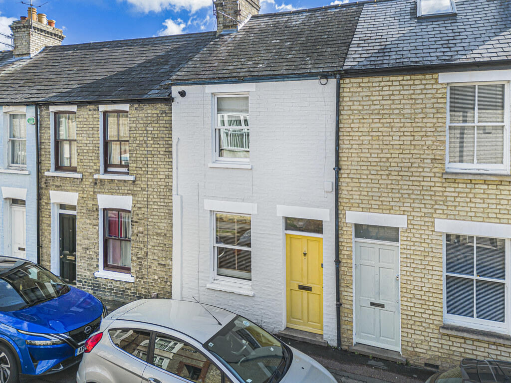 Main image of property: Sturton Street, Cambridge, Cambridgeshire, CB1