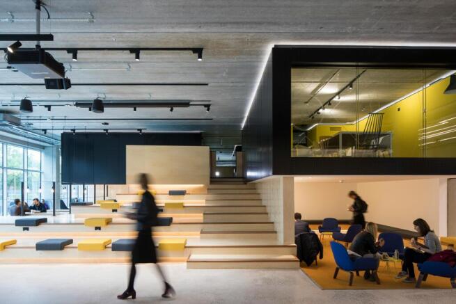 Bright_Building_Hub_space_1.jpg
