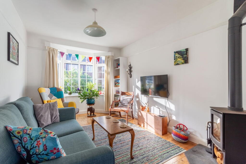 Main image of property: Sheridan Terrace, Hove, BN3 5AF