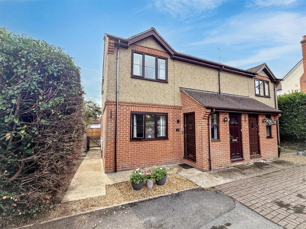 Main image of property: Sedgewell Road, Sonning Common