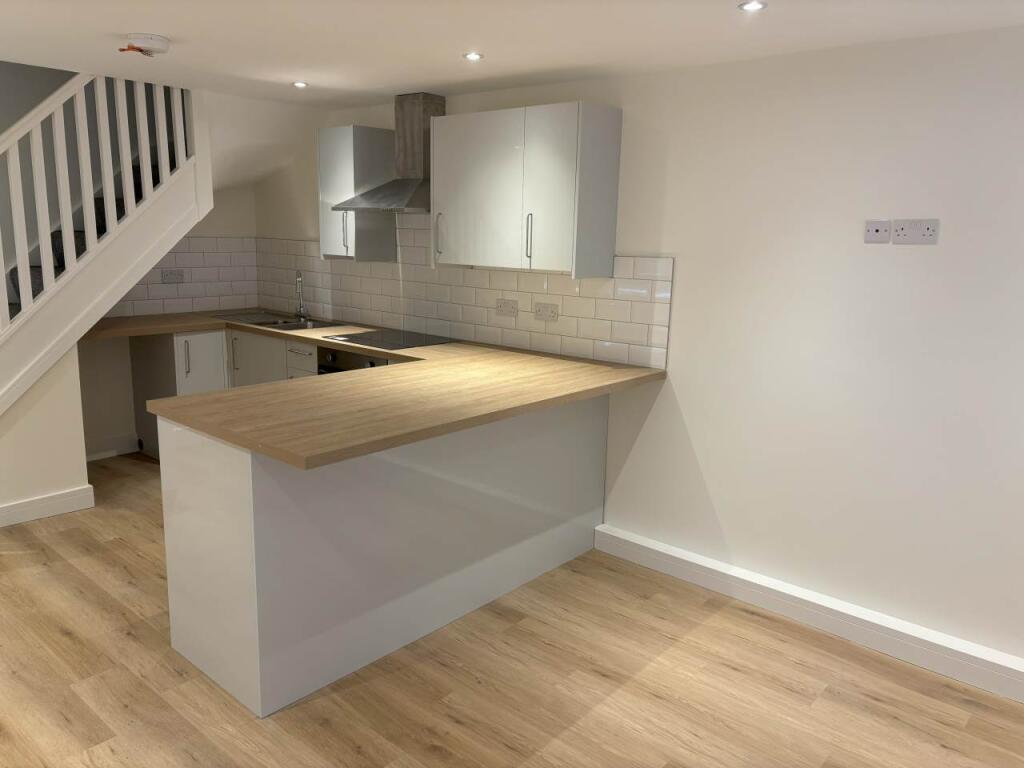 Main image of property: Green Lane, Thornton, Bradford