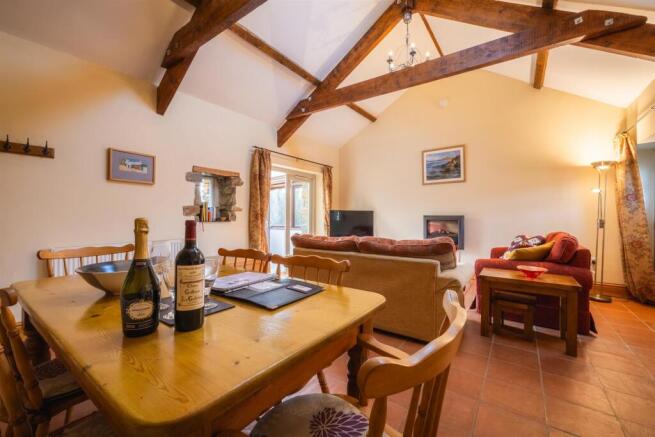 Rochgate_Farm_MeadowBarn_2048px_012.jpg