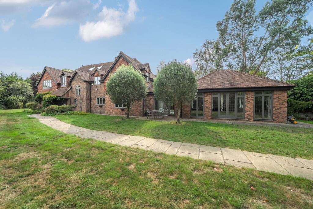 Main image of property: Winkfield Street Windsor SL4
