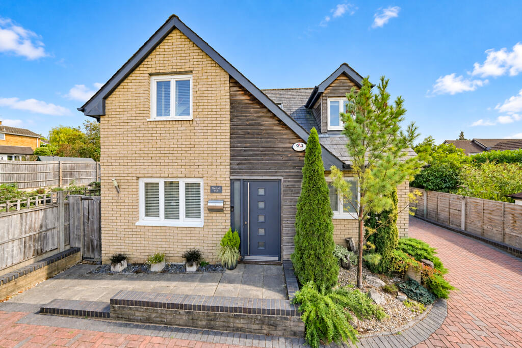 Main image of property: Belswains Lane, Hemel Hempstead, Hertfordshire, HP3 9PP