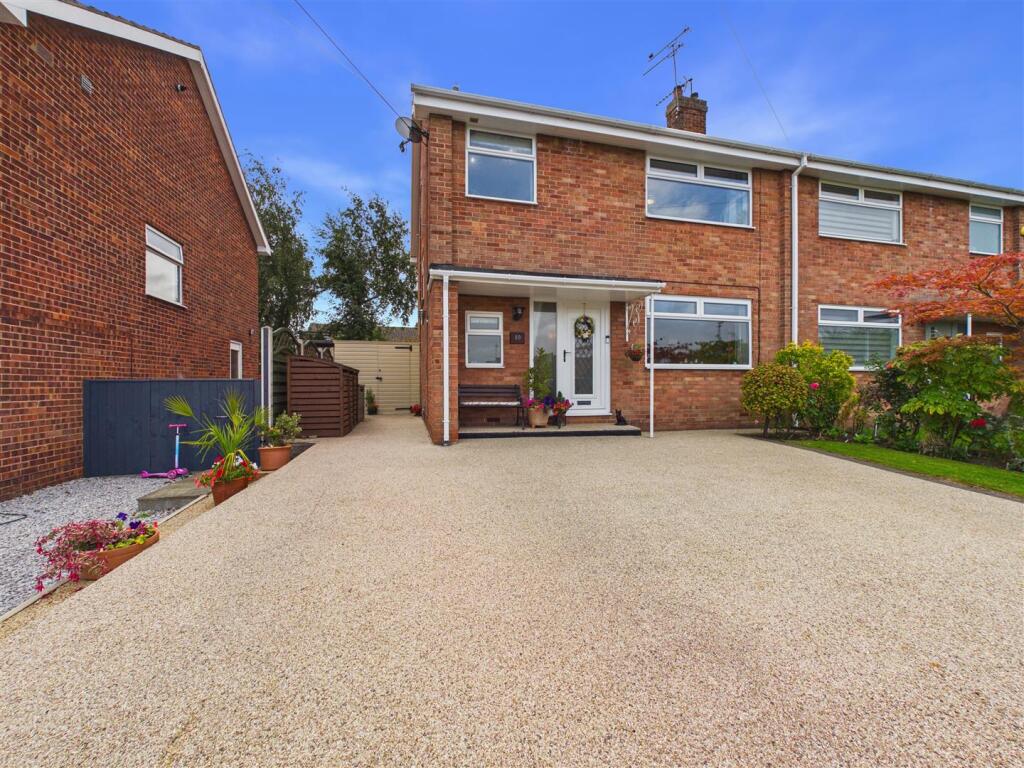 Main image of property: Kirk Rise, Kirk Ella, Hull