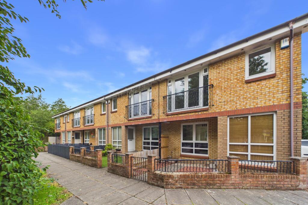 Main image of property: Overton Grove, Cambuslang, G72