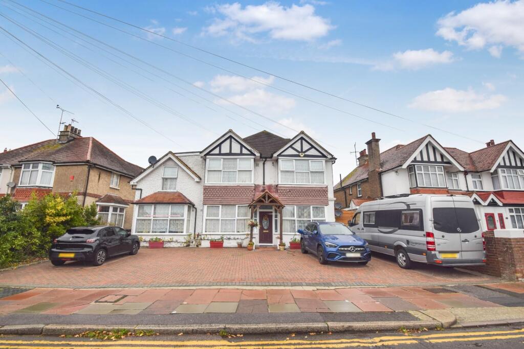 Main image of property: Rosebery Avenue, Eastbourne