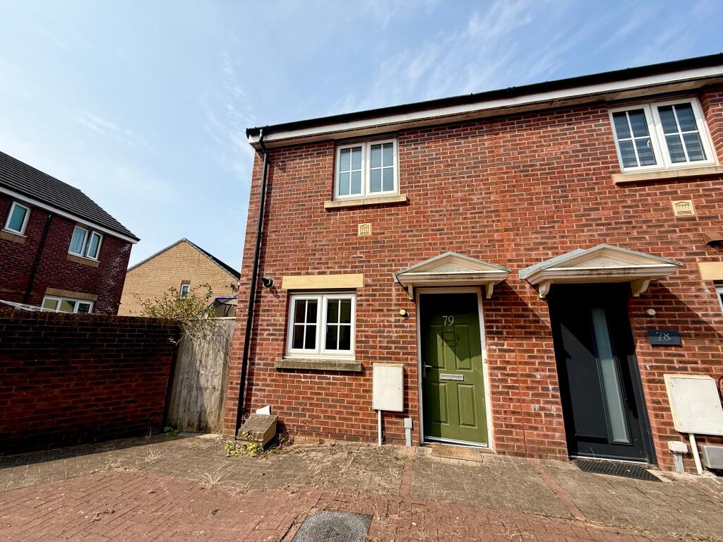 Main image of property: Lonydd Glas, Llanharan, Pontyclun, CF72