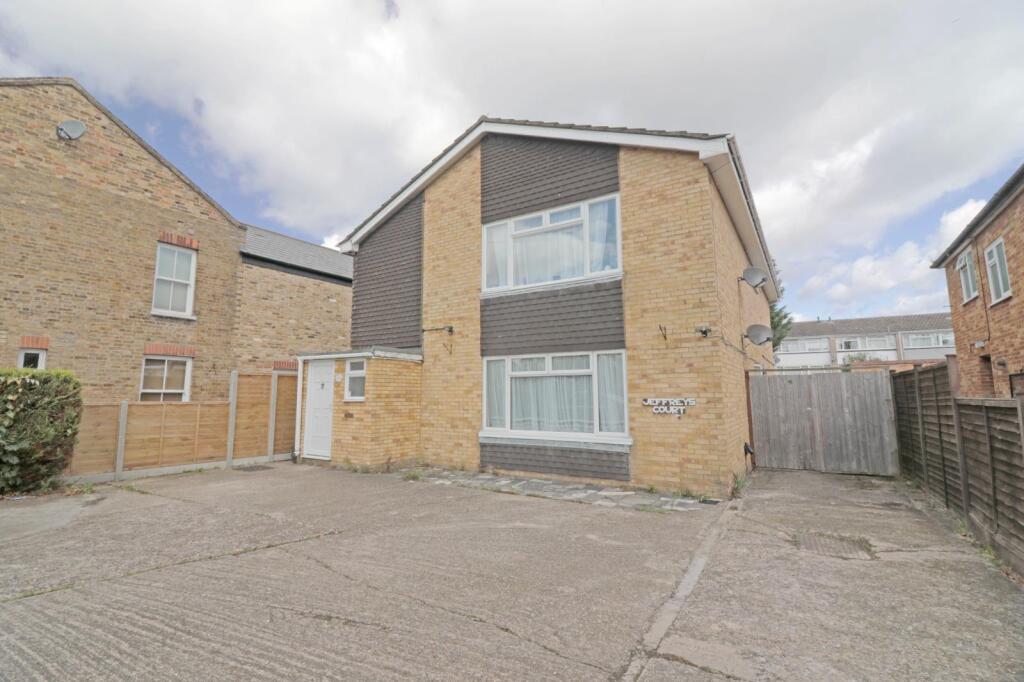Main image of property: Dedworth Road, Windsor