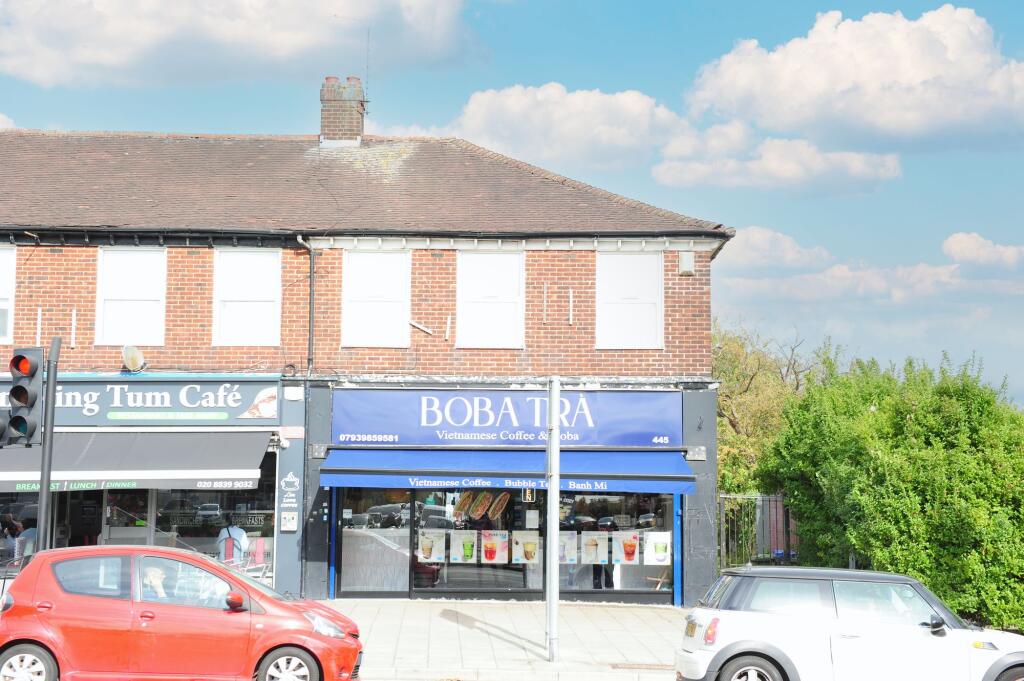 Main image of property: Victoria Road, Ruislip, HA4
