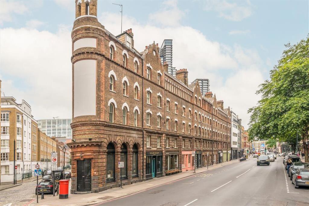 Main image of property: The Cloisters, Shoreditch
