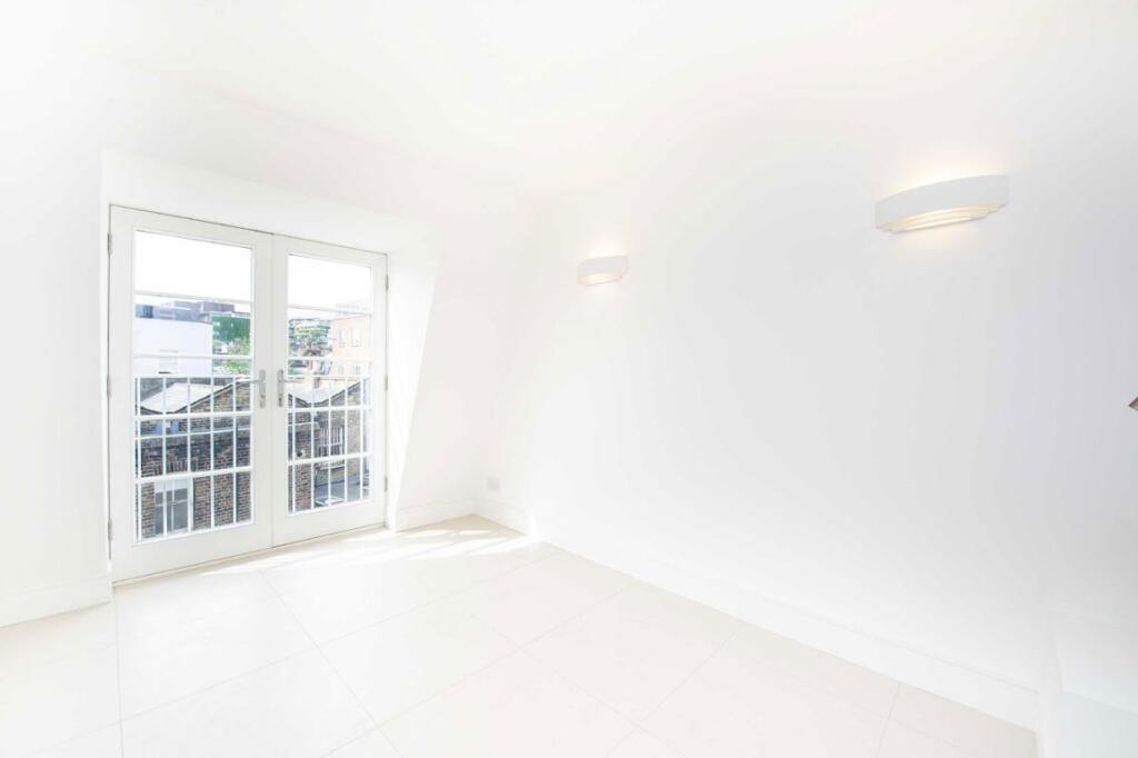 Main image of property: Notting Hill Gate, Notting Hill