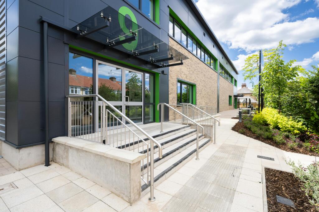 Main image of property: Unit 9, Metroplex Park, Red Lion Road, Tolworth, KT6 7QD