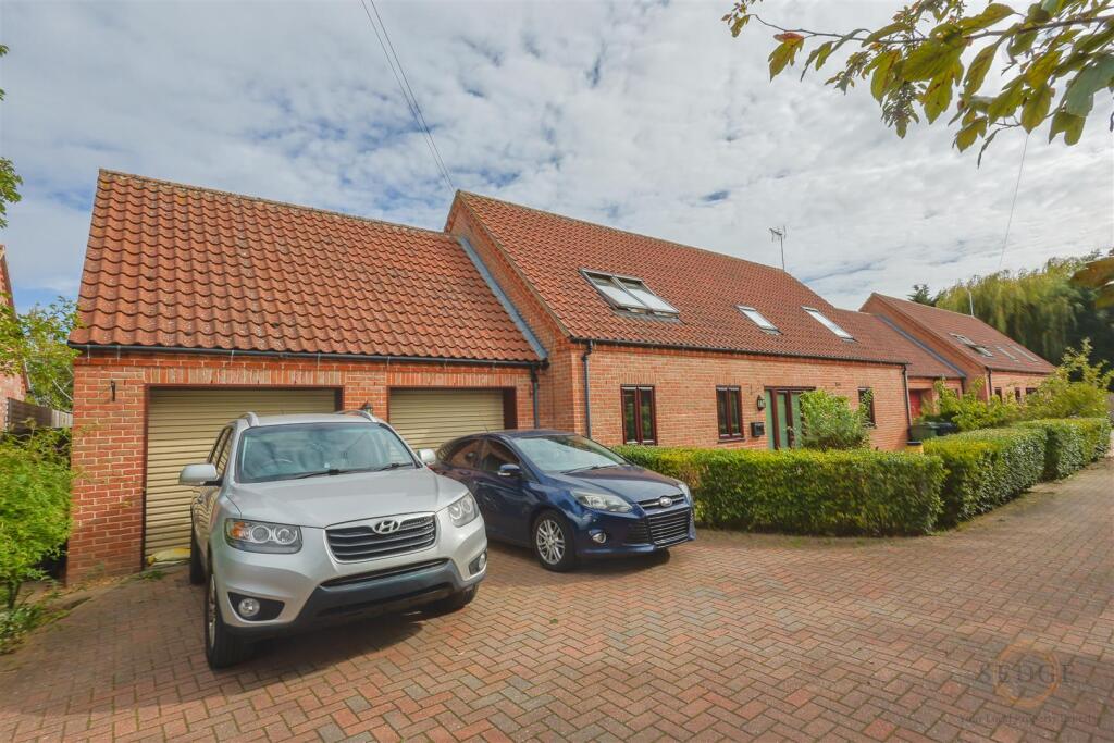 Main image of property: Fleet Street, Holbeach, Spalding