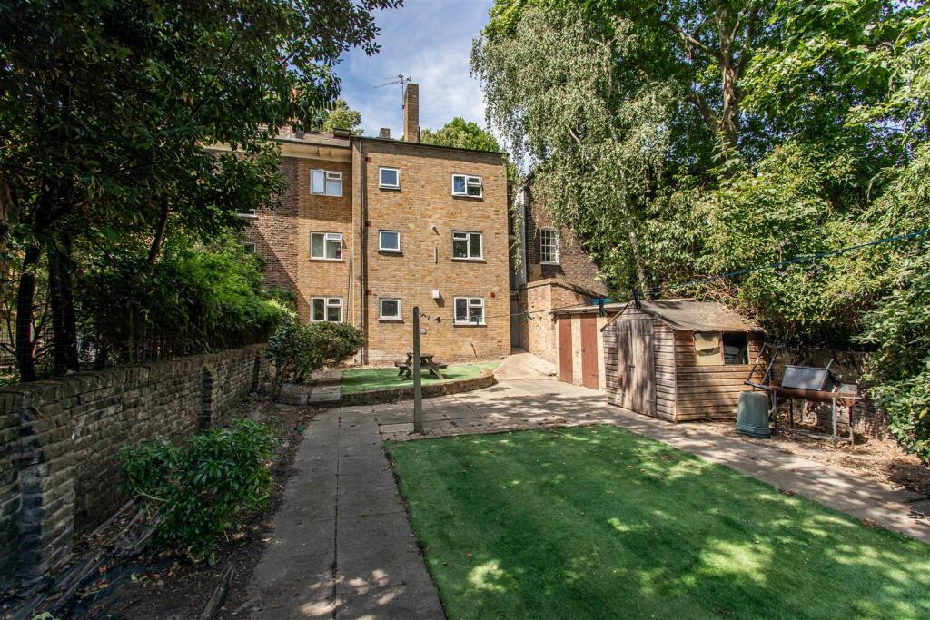 Main image of property: Rhondda Grove, Mile End, E3