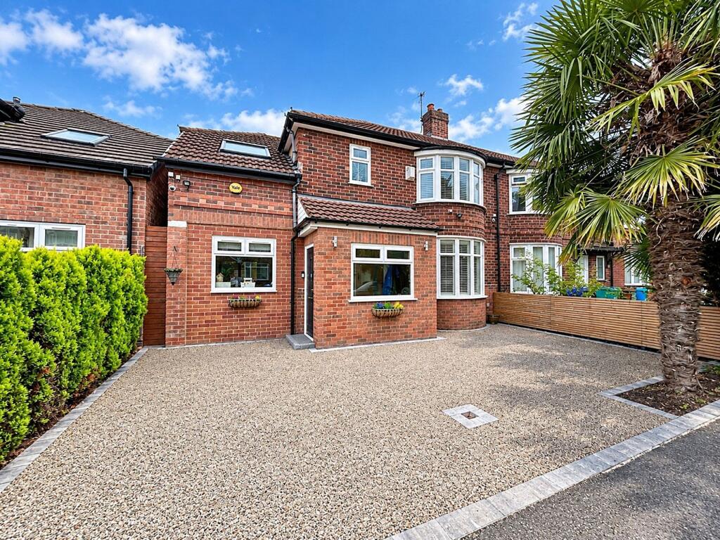 Main image of property: Morningside Drive, East Didsbury, M20