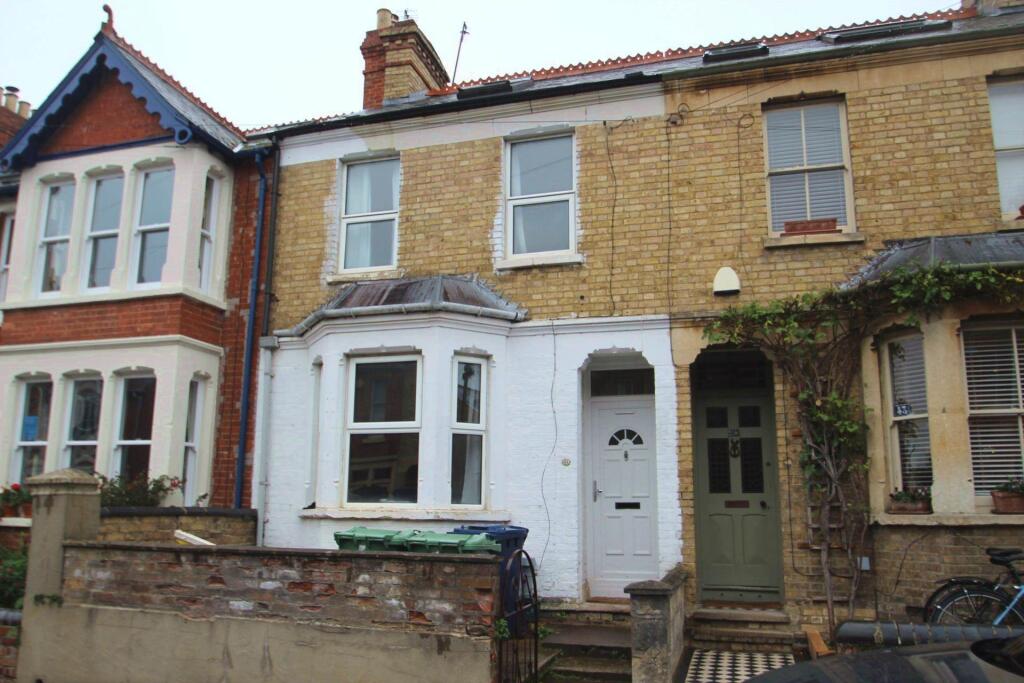 Main image of property: Warwick Street, Iffley Fields **Student Property AVAILABLE NOW**