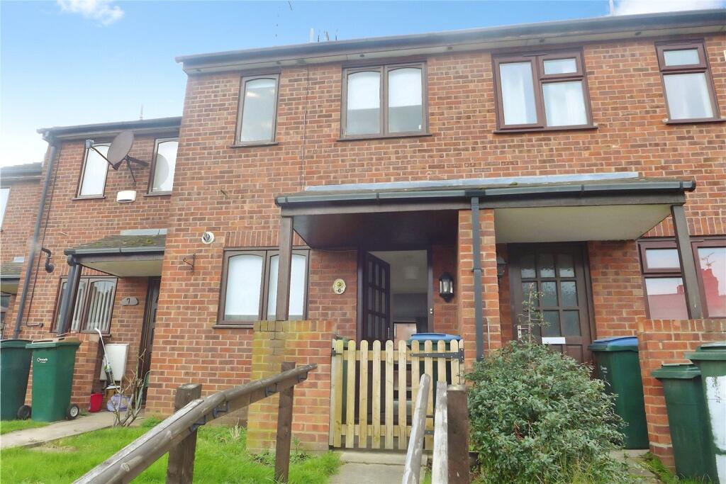 Main image of property: Hearsall Lane, Chapelfields, Coventry, CV5