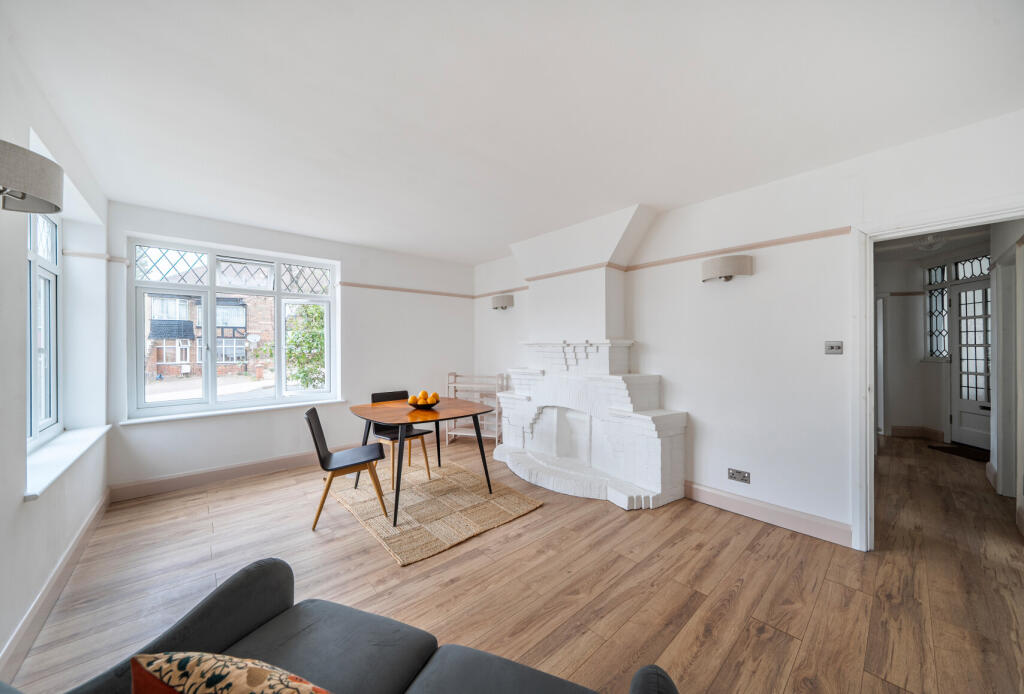 Main image of property: Buck Lane, London, NW9