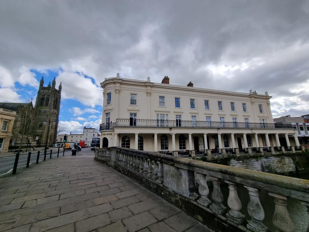 Main image of property: Flat 2, 2 Victoria Terrace, Leamington Spa
