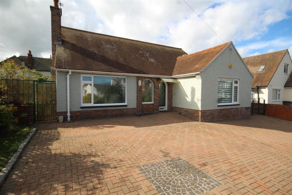Main image of property: Green Road, Rhos On Sea, Colwyn Bay