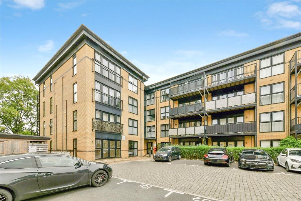 Main image of property: Giles Crescent, Stevenage, Hertfordshire, SG1