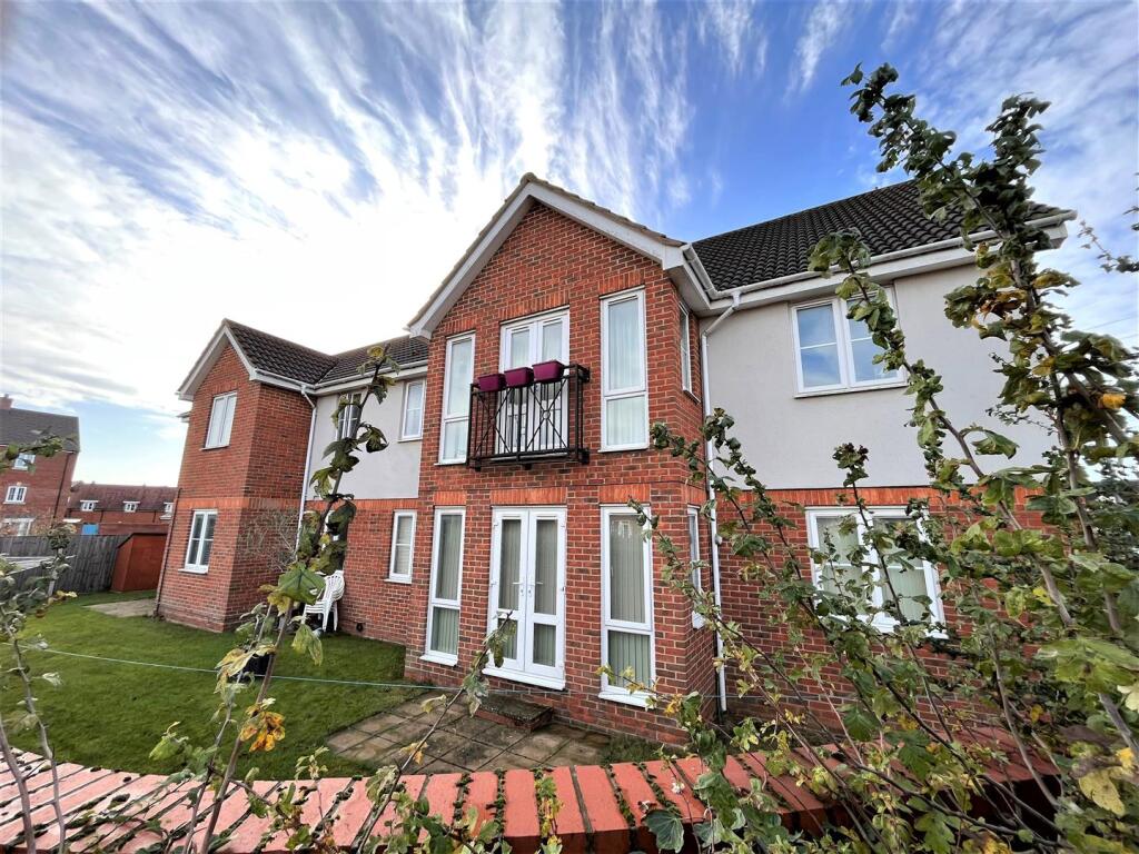 Main image of property: Longcroft Lane, Marston Moretaine
